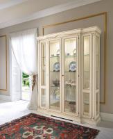 Витрина 4-х дверная большая 71ВО00