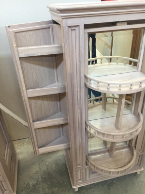 Тумба-бар Тэсоро ГМ 6358 фото Тумба-бар Тэсоро ГМ 6358. Фото №3