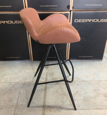 Стул барный  Болтон светло-коричневый  с черными ножками фото Стул барный  Болтон светло-коричневый  с черными ножками. Фото №3