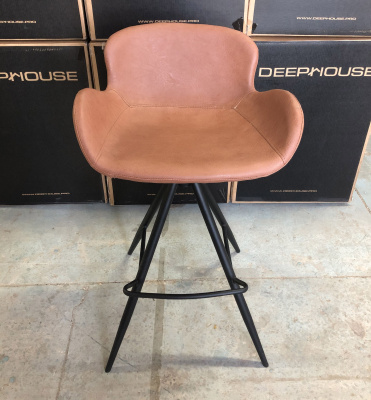 Стул барный  Болтон светло-коричневый  с черными ножками фото Стул барный  Болтон светло-коричневый  с черными ножками. Фото №5